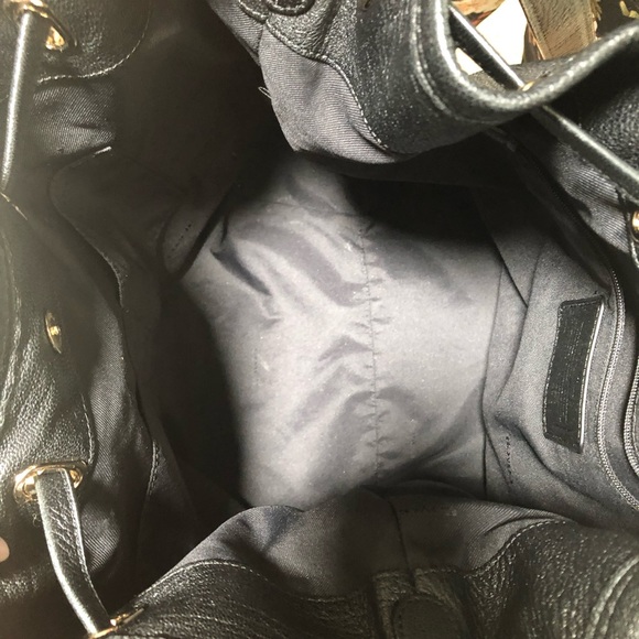 Crossbody or shoulder bag - Picture 5 of 6